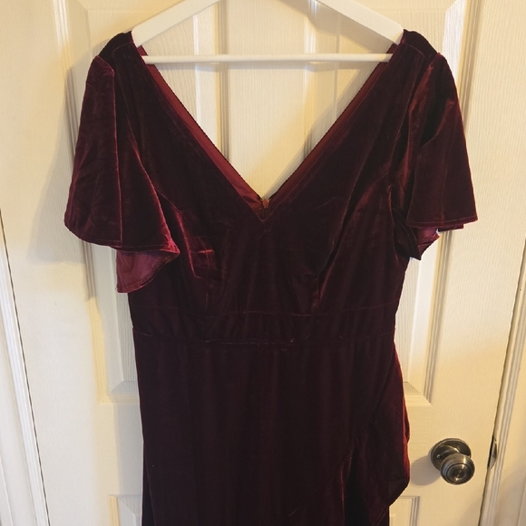 Ever Pretty Dresses & Skirts - Ever Pretty Deep Red Velvet Gown